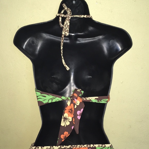 Mossimo women’s Bikini set Tropical size S. - Picture 5 of 8